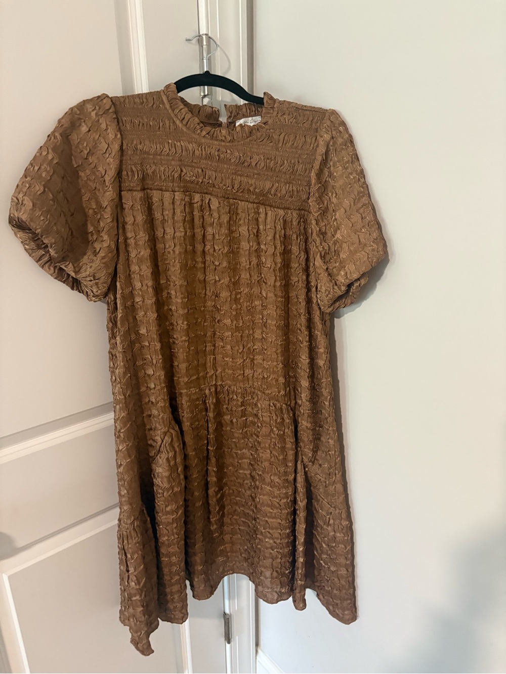 Textured Brown Short Sleeve Babydoll Dress- size large